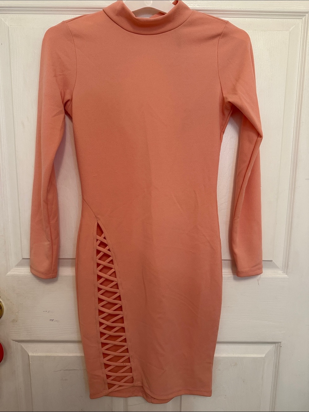 Long Sleeve Pink Midi Bodycon Dress with Side Lattice Detail